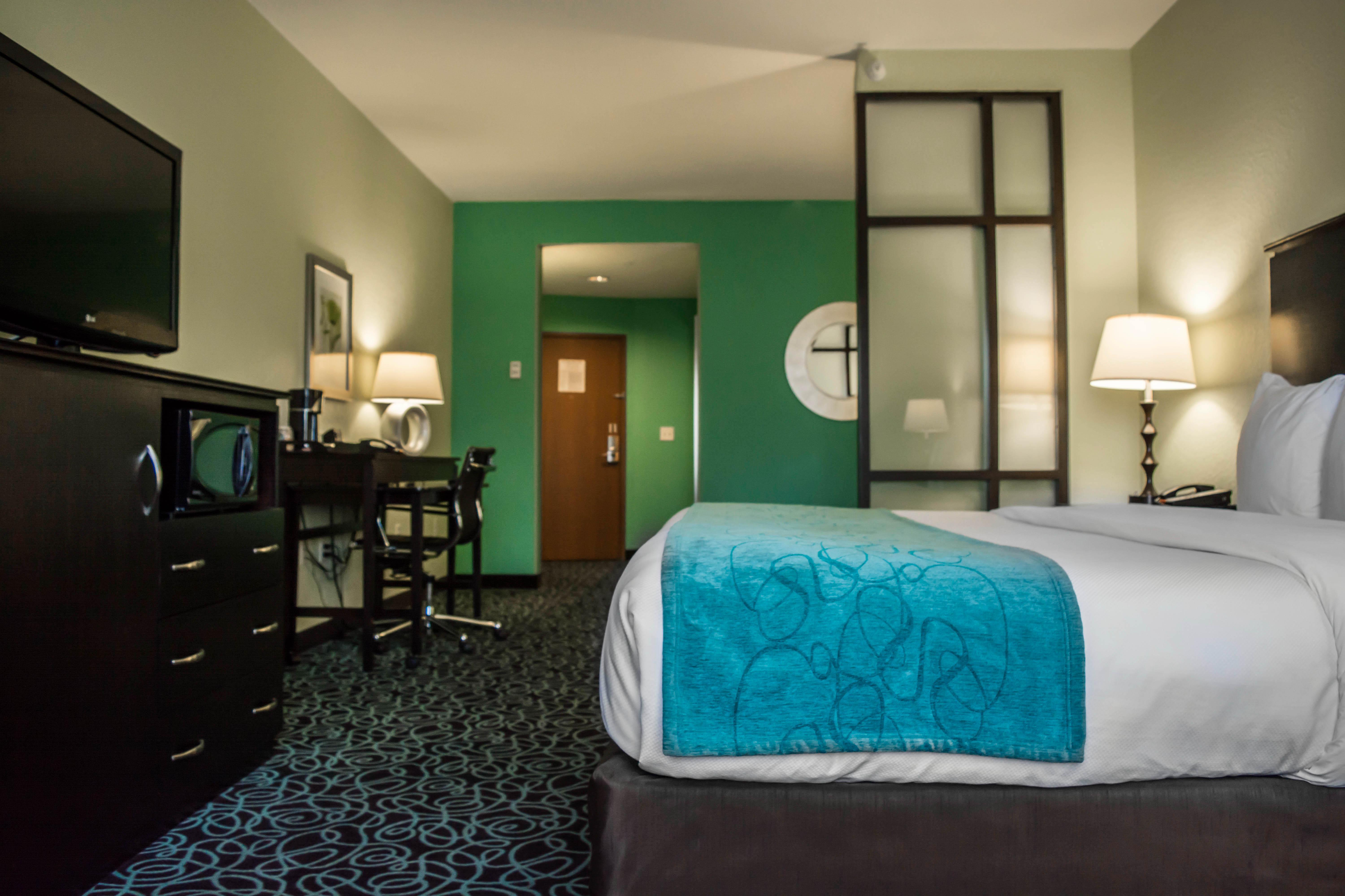 Hampton Inn By Hilton Tampa Fairgrounds Casino Exterior photo