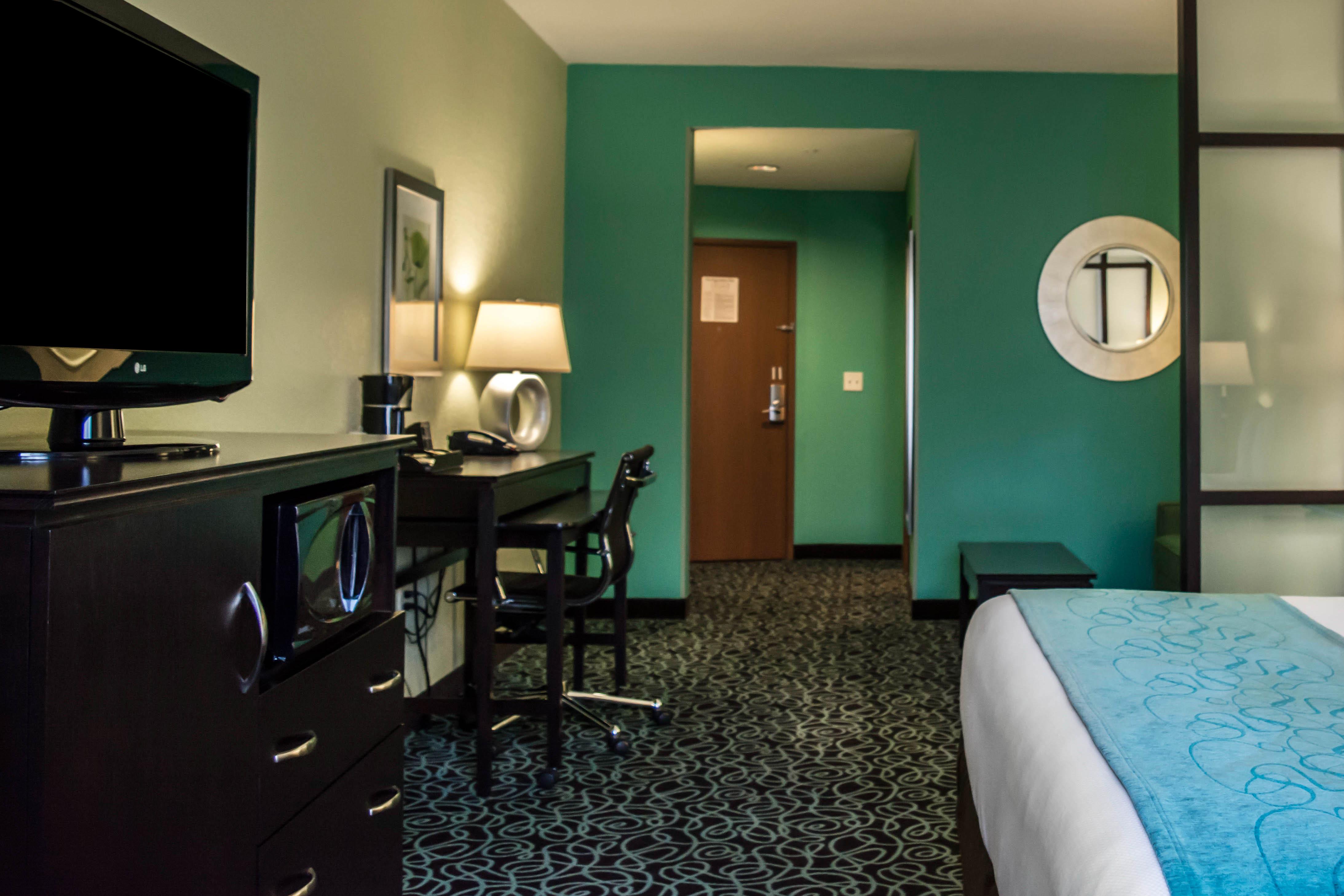 Hampton Inn By Hilton Tampa Fairgrounds Casino Exterior photo