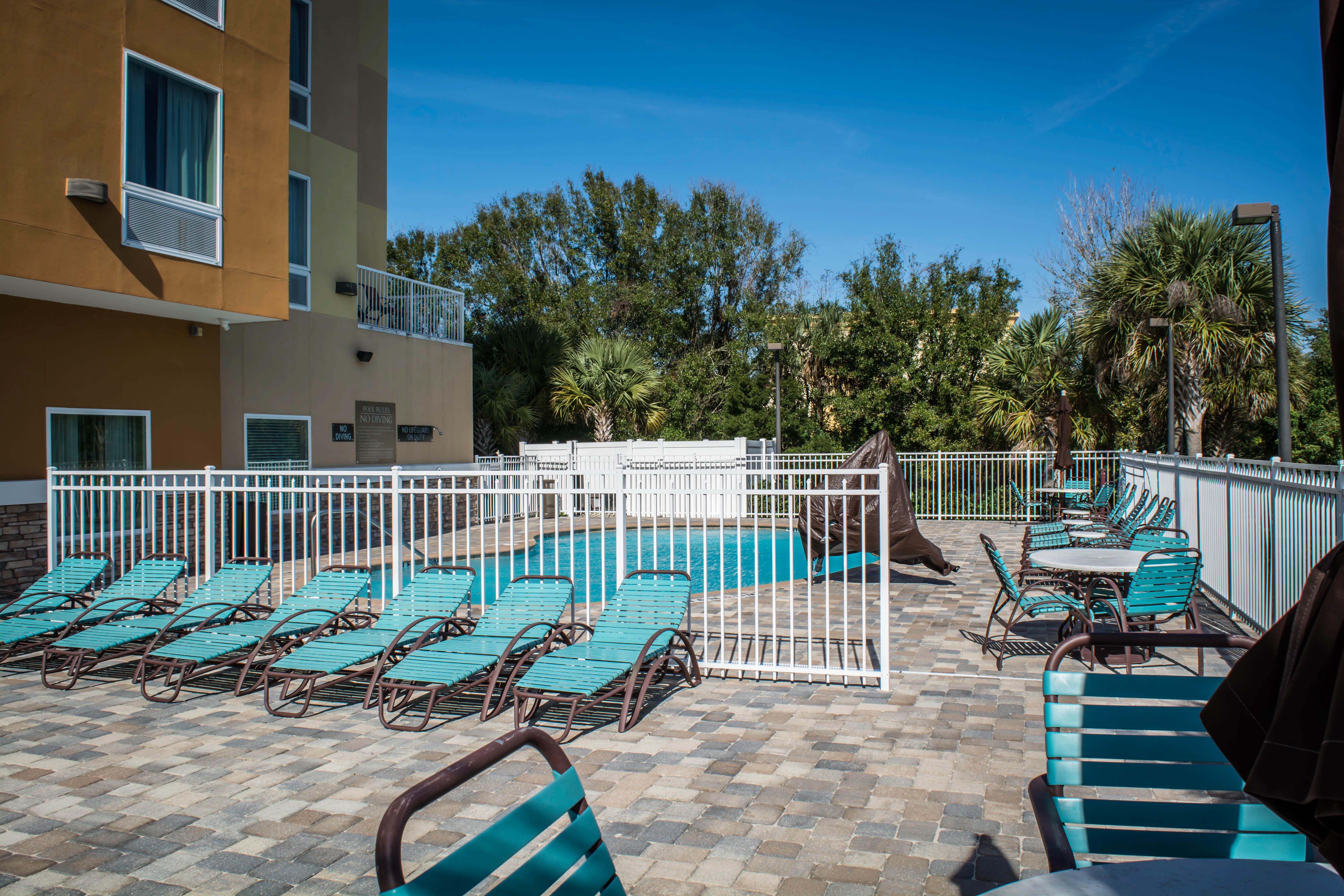 Hampton Inn By Hilton Tampa Fairgrounds Casino Exterior photo